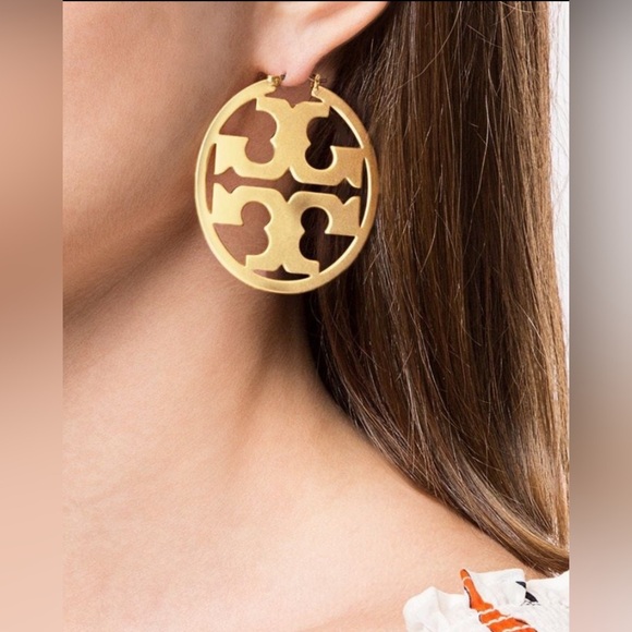 Tory Burch Authentic Miller Matte Gold Hoop Earrings - Picture 2 of 13